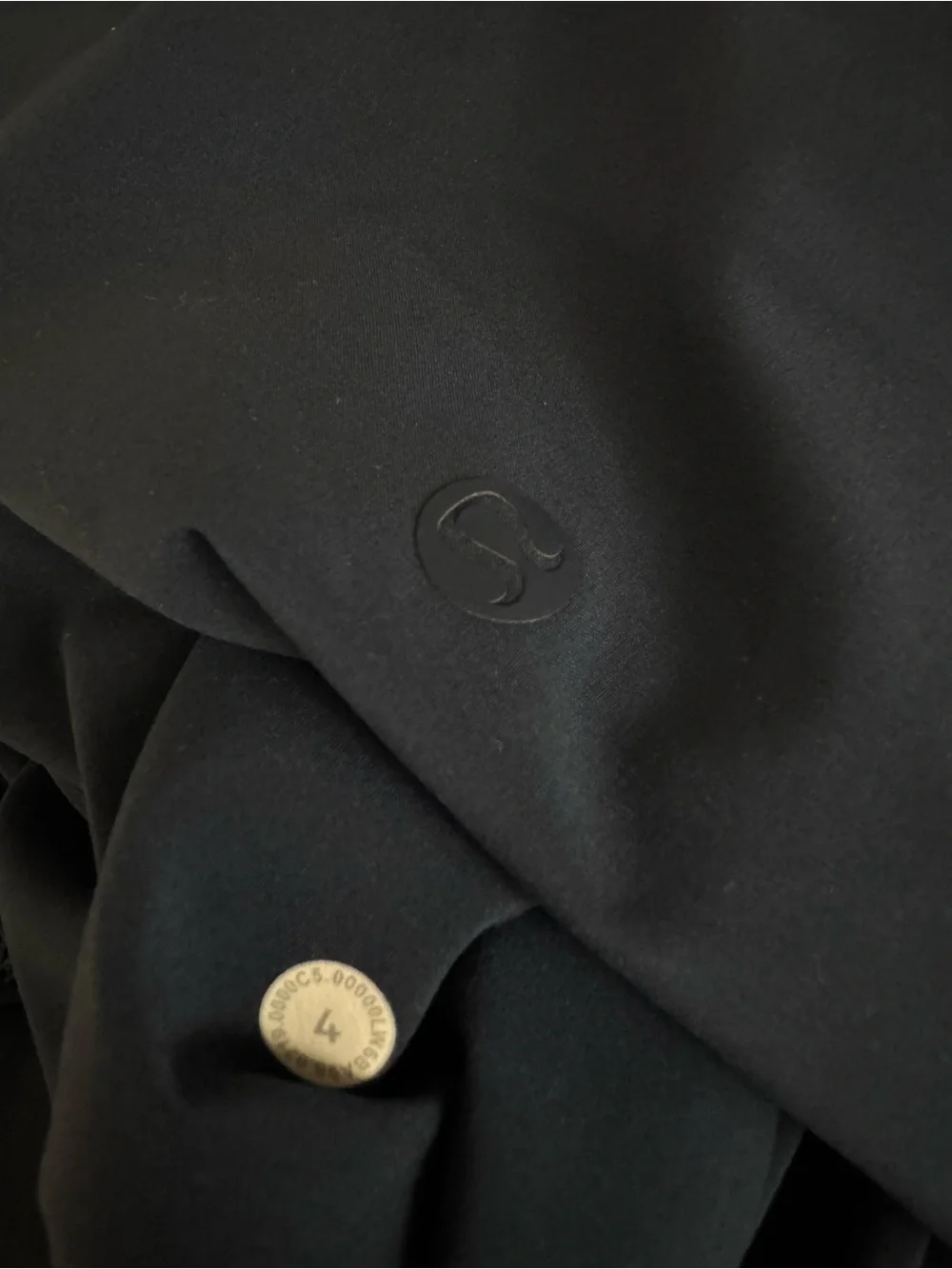 Lululemon Wanderer Culottes size 4 wide leg navy blue